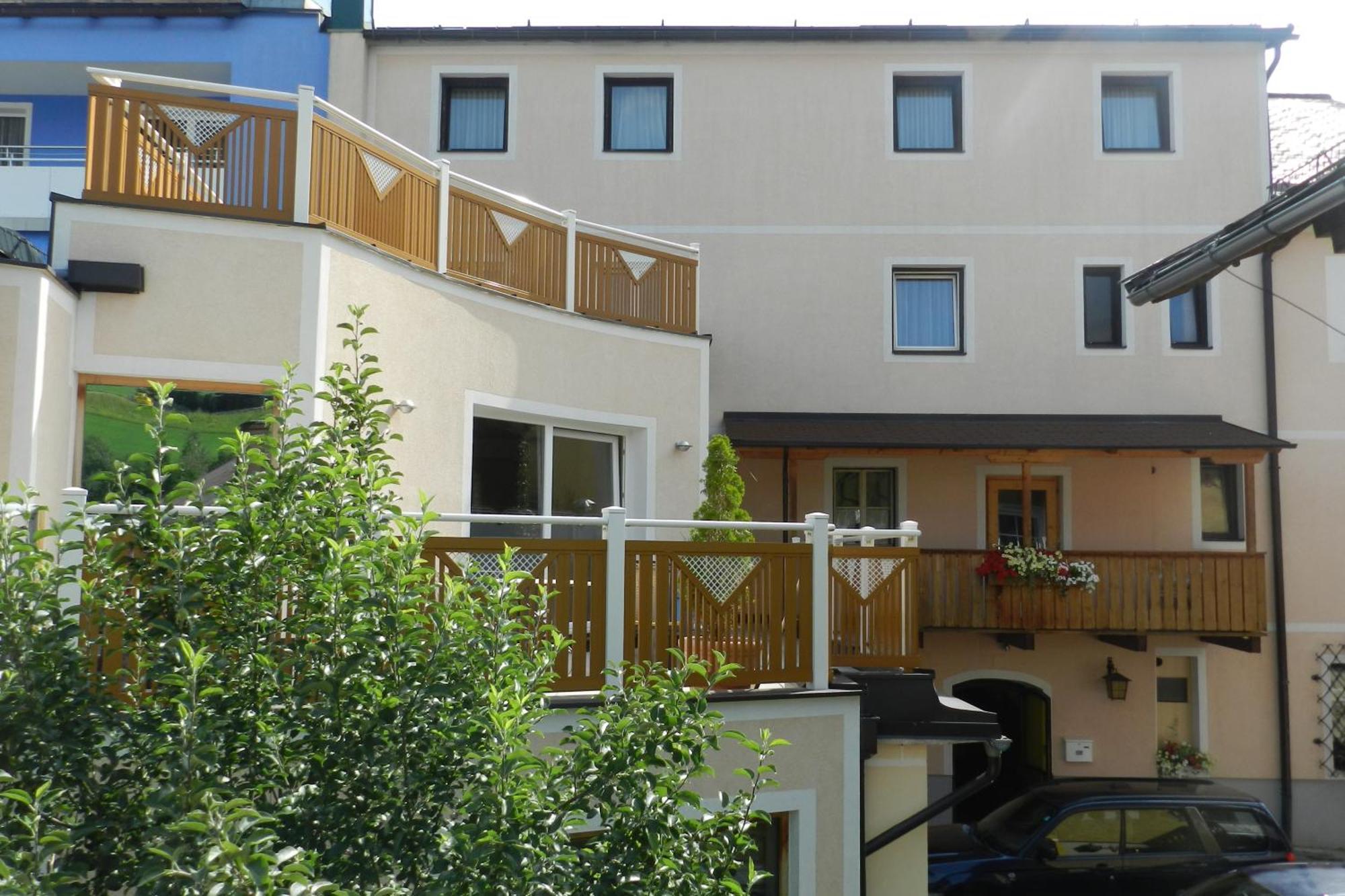 Hotel Garni Erlbacher Schladming Exterior foto